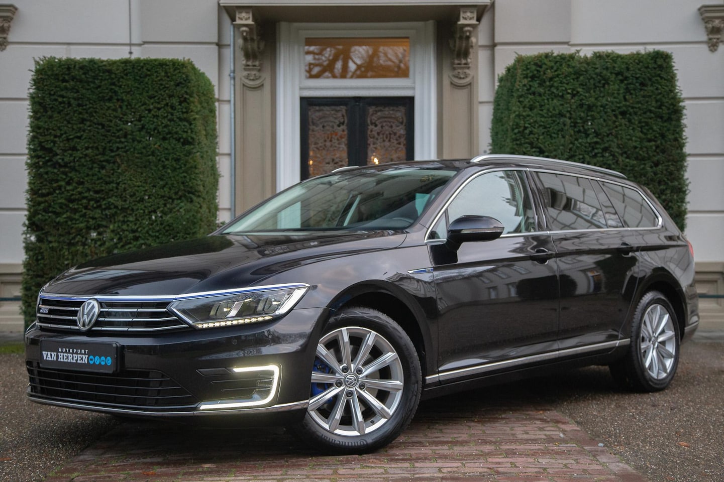 Volkswagen Passat Variant - 1.4 TSI GTE Highline Trekhaak | Pano | Carplay | Leder/Alcantara | ORG NL 1e eign - AutoWereld.nl