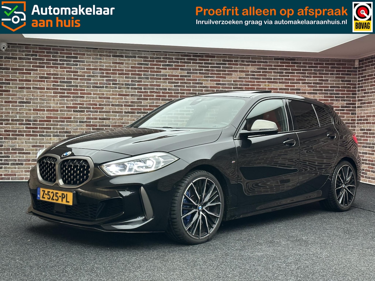 BMW 1-serie - M135i xDrive High Executive | Dak| CarPlay| H&K| Leer| LED| - AutoWereld.nl