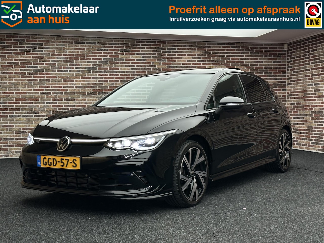 Volkswagen Golf - 1.5 eTSI R-Line DAK HEADUP H&K SFEER IQ-LIGHT - AutoWereld.nl