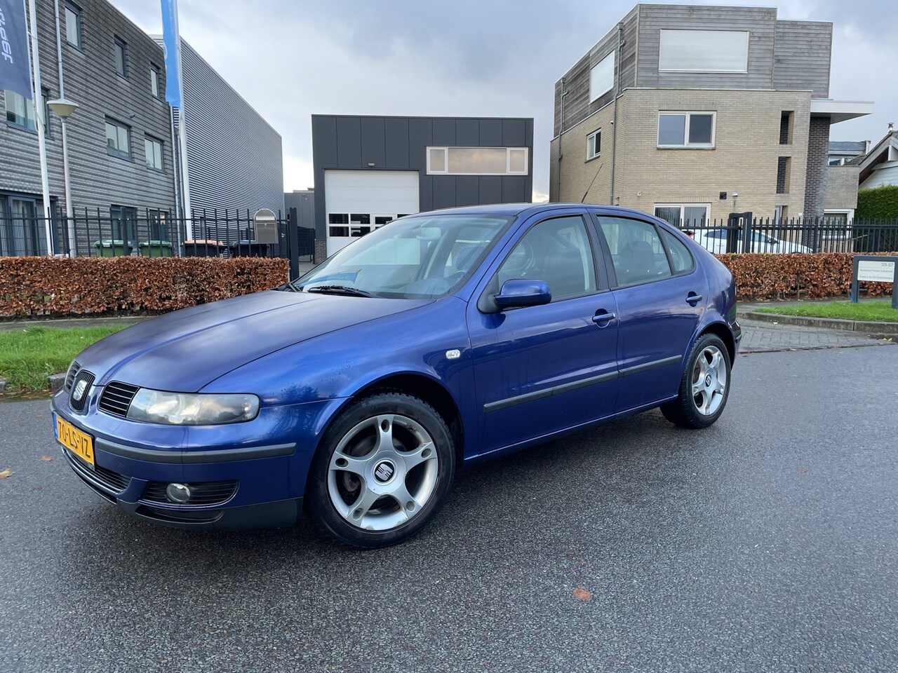 Seat Leon - 1.6-16V Sport Airco/NAP - AutoWereld.nl