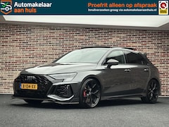 Audi RS3 - 2.5 TFSI RS3 quattro DAK CARBON B&O HEADUP CAMERA ACC LEDER