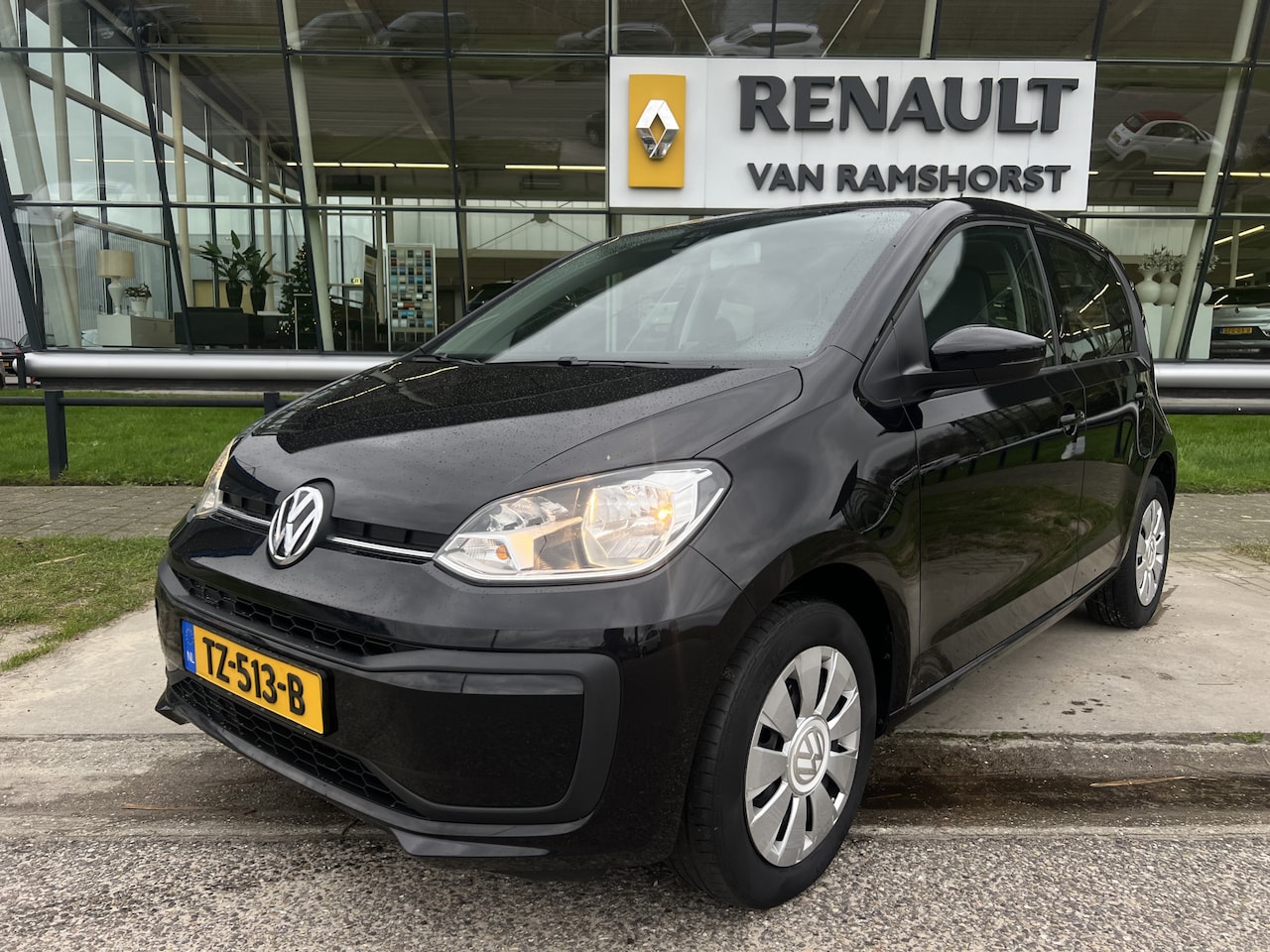 Volkswagen Up! - 1.0 BMT move up! / Airco / Elek. Spiegels / DAB / Bluetooth / - AutoWereld.nl