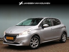 Peugeot 208 - Style 1.2 82 pk / Navigatie / Lichtmetalen velgen / Getint glas / Bluetooth