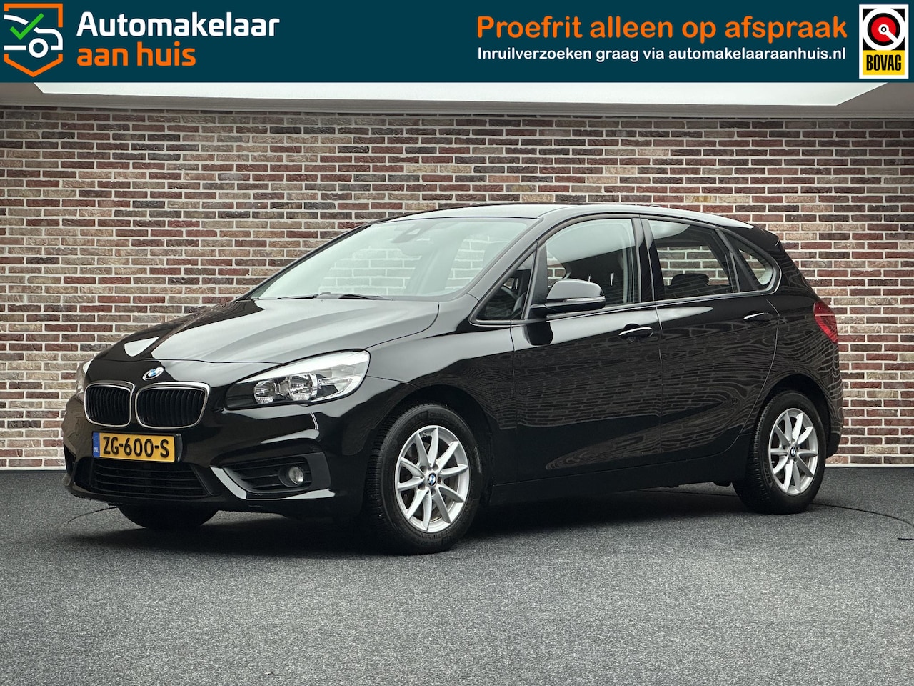 BMW 2-serie Active Tourer - 218i Essential APK 10-2024! Stoelverwarming - AutoWereld.nl