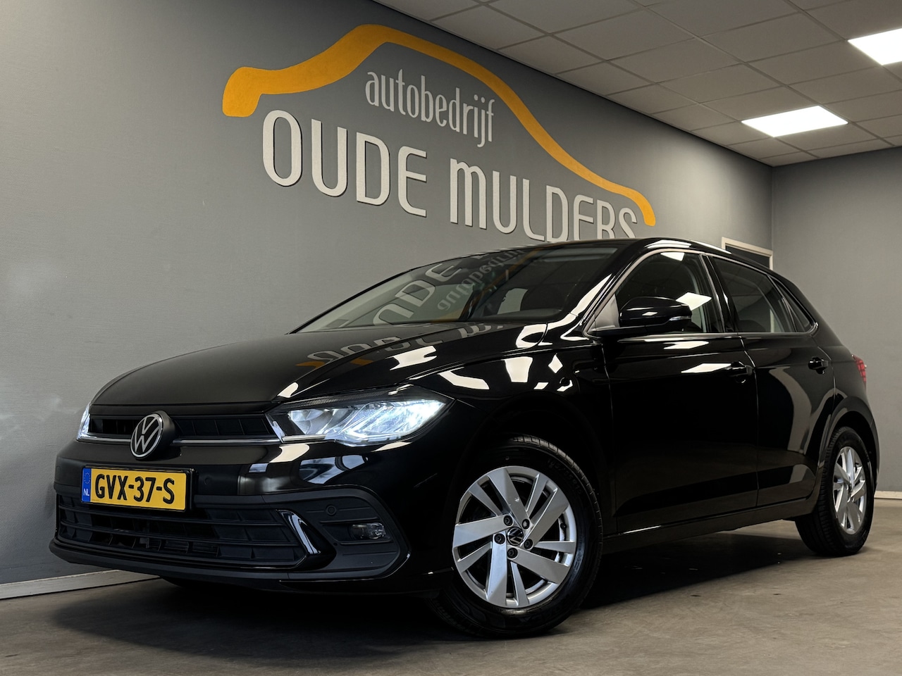 Volkswagen Polo - 1.0 TSI Life Camera/AppConnect/Stoelverwarming - AutoWereld.nl