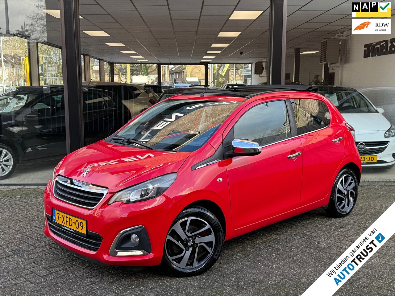 Peugeot 108 - 1.0 e-VTi Allure TOP! CABRIO | CAMERA | KEYLESS | NAP - AutoWereld.nl