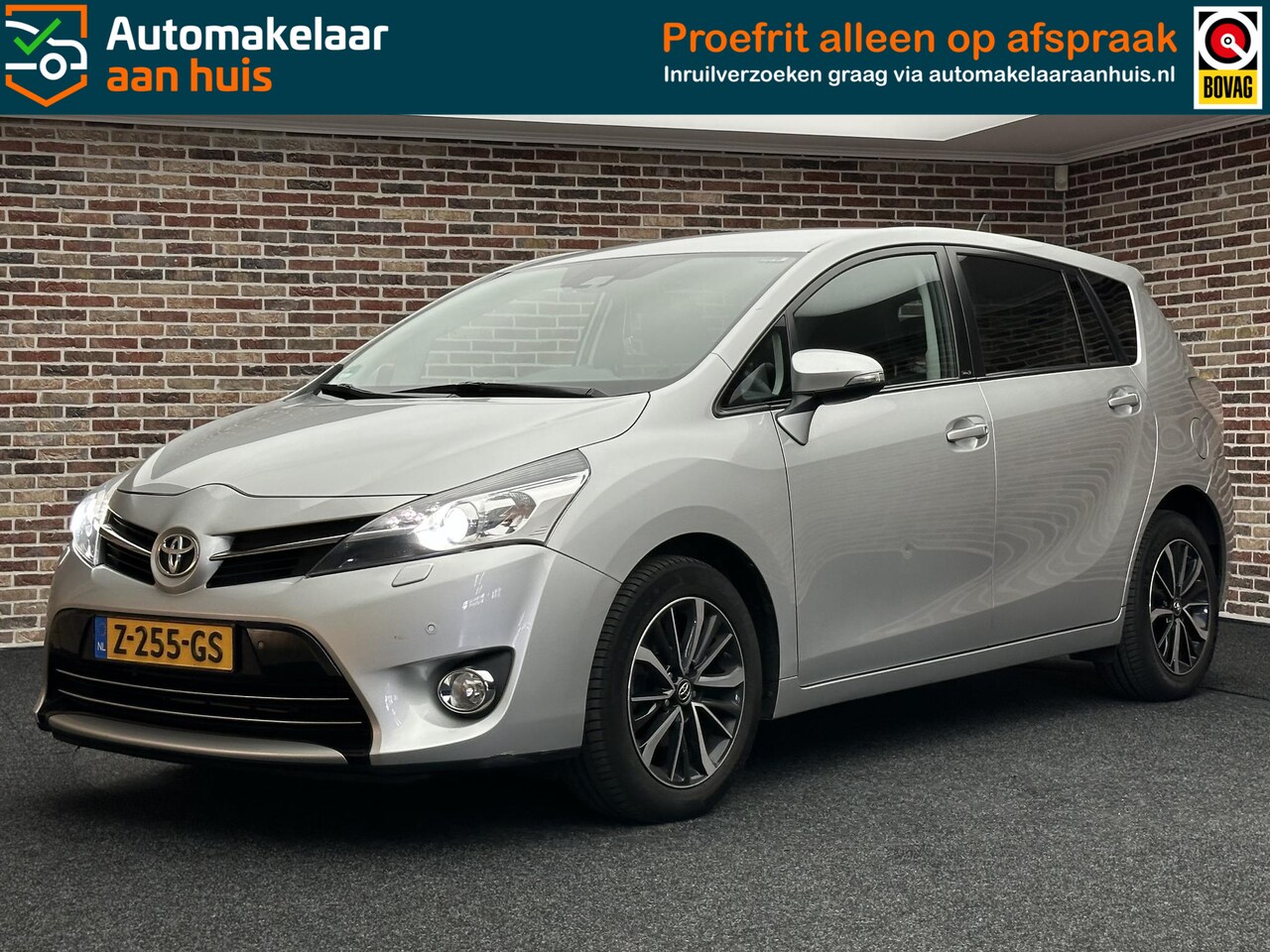 Toyota Verso - 1.8 VVT-i Business 7p. Aut | Xenon |Camera| Dealer onderhouden| - AutoWereld.nl