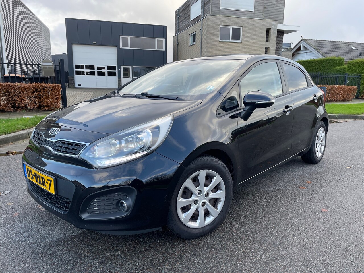 Kia Rio - 1.2 CVVT Plus Pack LED/5DRS - AutoWereld.nl