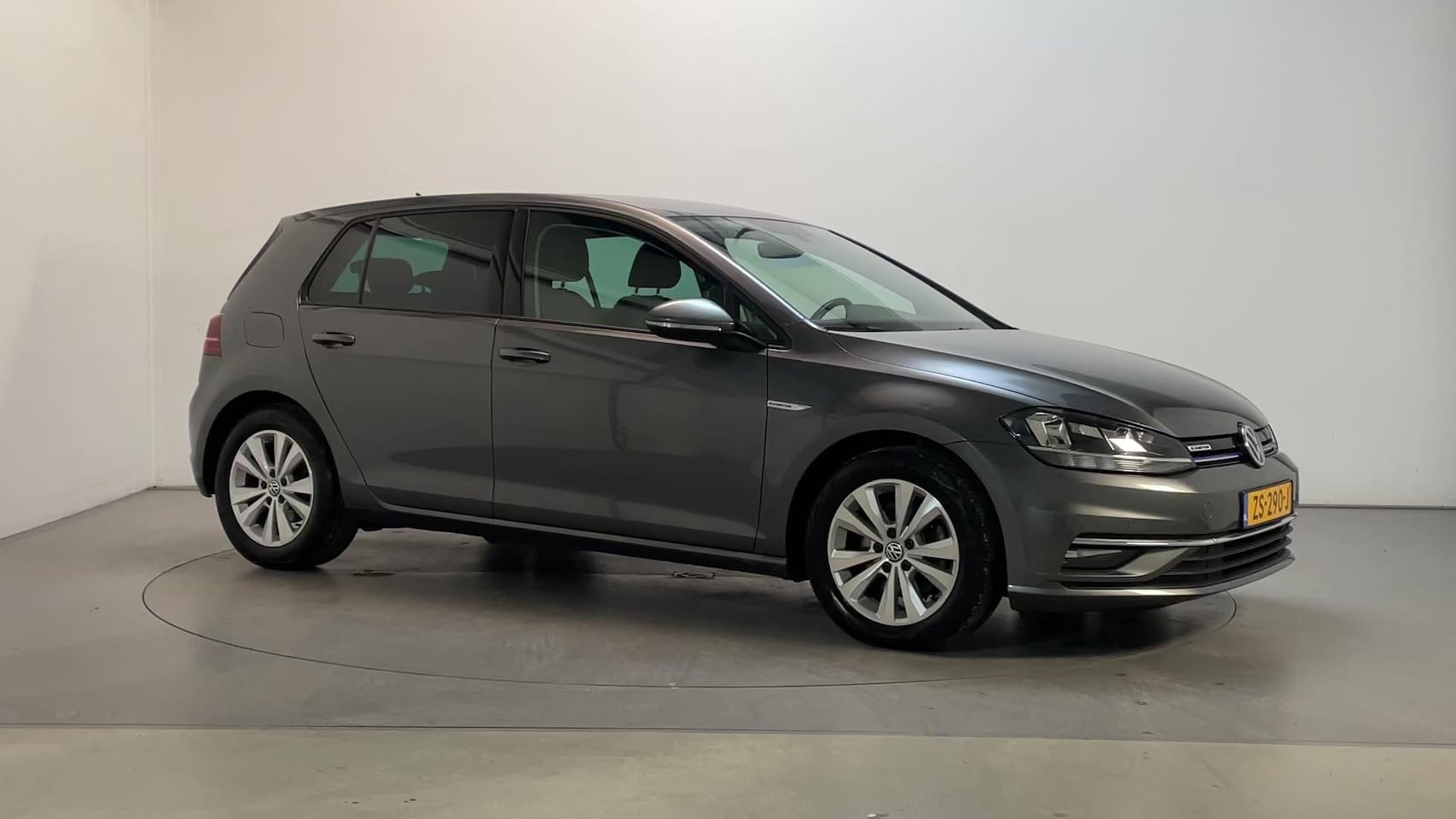 Volkswagen Golf - 1.5 TSI Comfortline Business Alcantara Stoelverwarming Navigatie - AutoWereld.nl