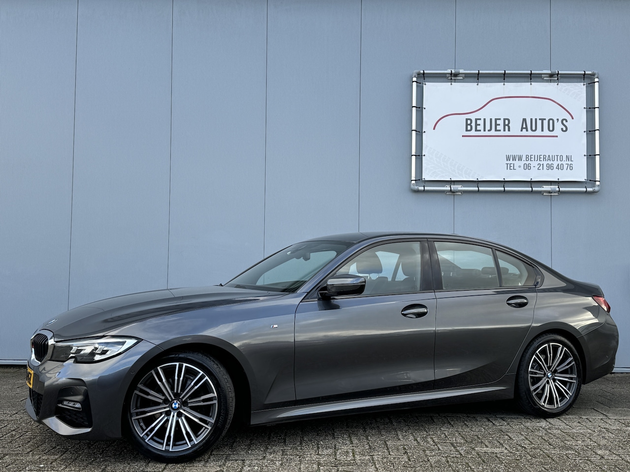 BMW 3-serie - 320i Executive Edition Automaat M-Pakket/1e eigenaar. - AutoWereld.nl