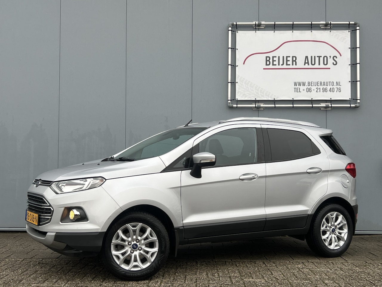 Ford EcoSport - 1.0 EcoBoost Titanium Navigatie/Camera/16inch. - AutoWereld.nl