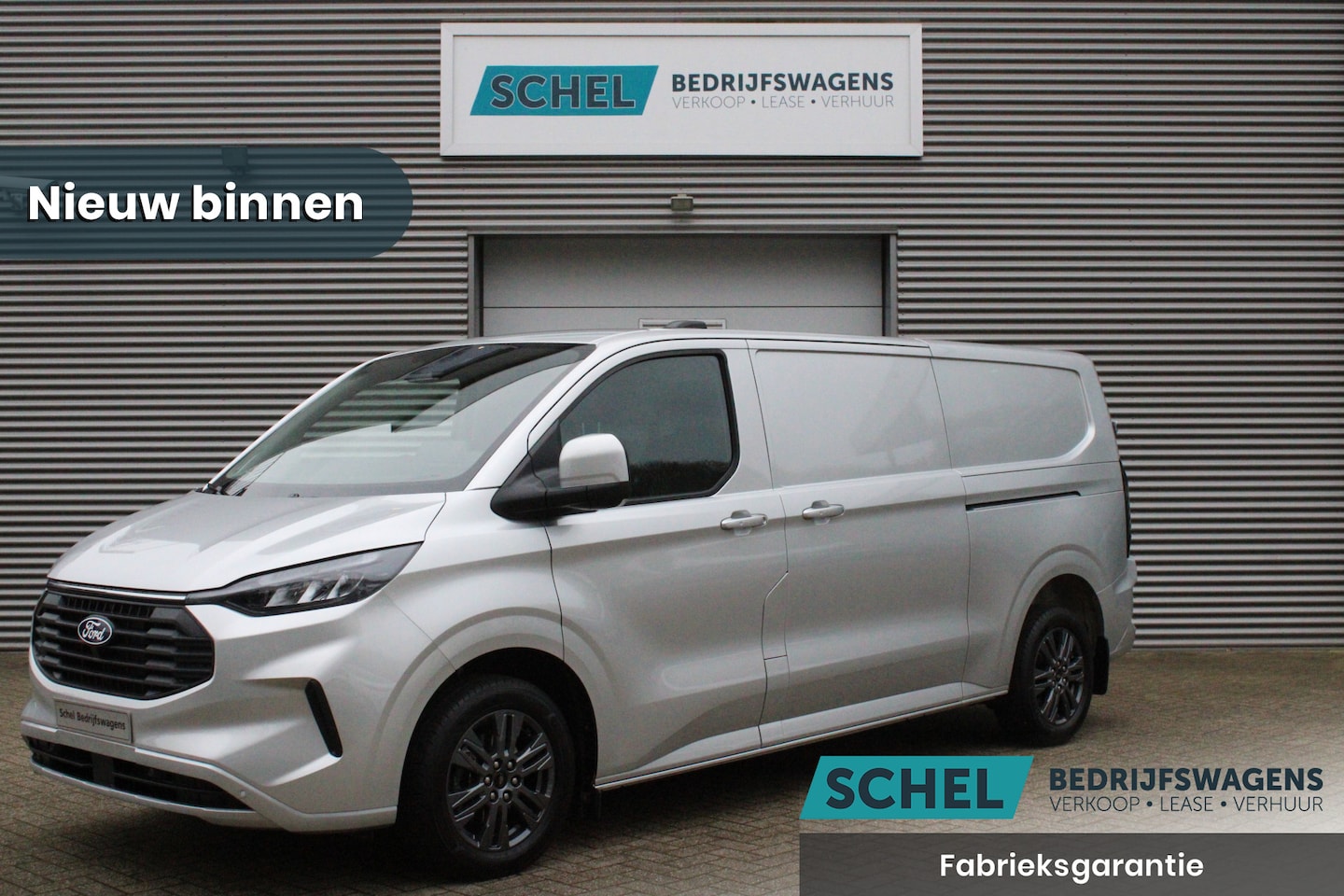 Ford Transit Custom - 320 2.0 TDCI L2H1 Limited 150pk - 2x Schuifdeur - Adaptive Cruise - Verwarmd stuur - Blind - AutoWereld.nl