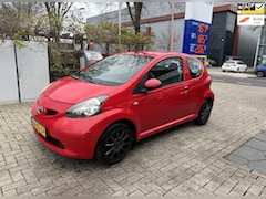 Toyota Aygo - 1.0-12V +