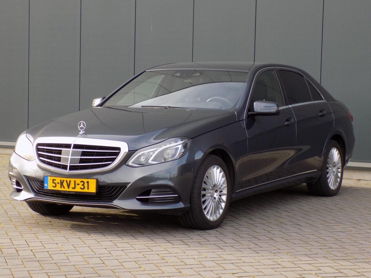 Mercedes-Benz E-klasse - 250 CDI Ambition Elegance| Rij-assistentie | Multicontourstoelen | Auto-Trekhaak | ILS - AutoWereld.nl