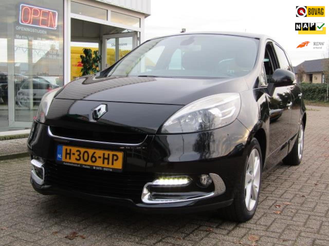 Renault Scénic - 1.2 TCe Collection betreft een mooie, ruime, complete en zuinige auto. - AutoWereld.nl