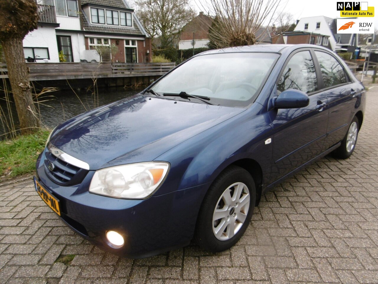 Kia Cerato - 2.0-16V 143pk EX Clima Cruise Trekhaak 1400kg Historie - AutoWereld.nl