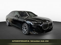 BMW 7-serie - 740d xDrive M-Sport PanoSky ACC Head-Up SurroundView