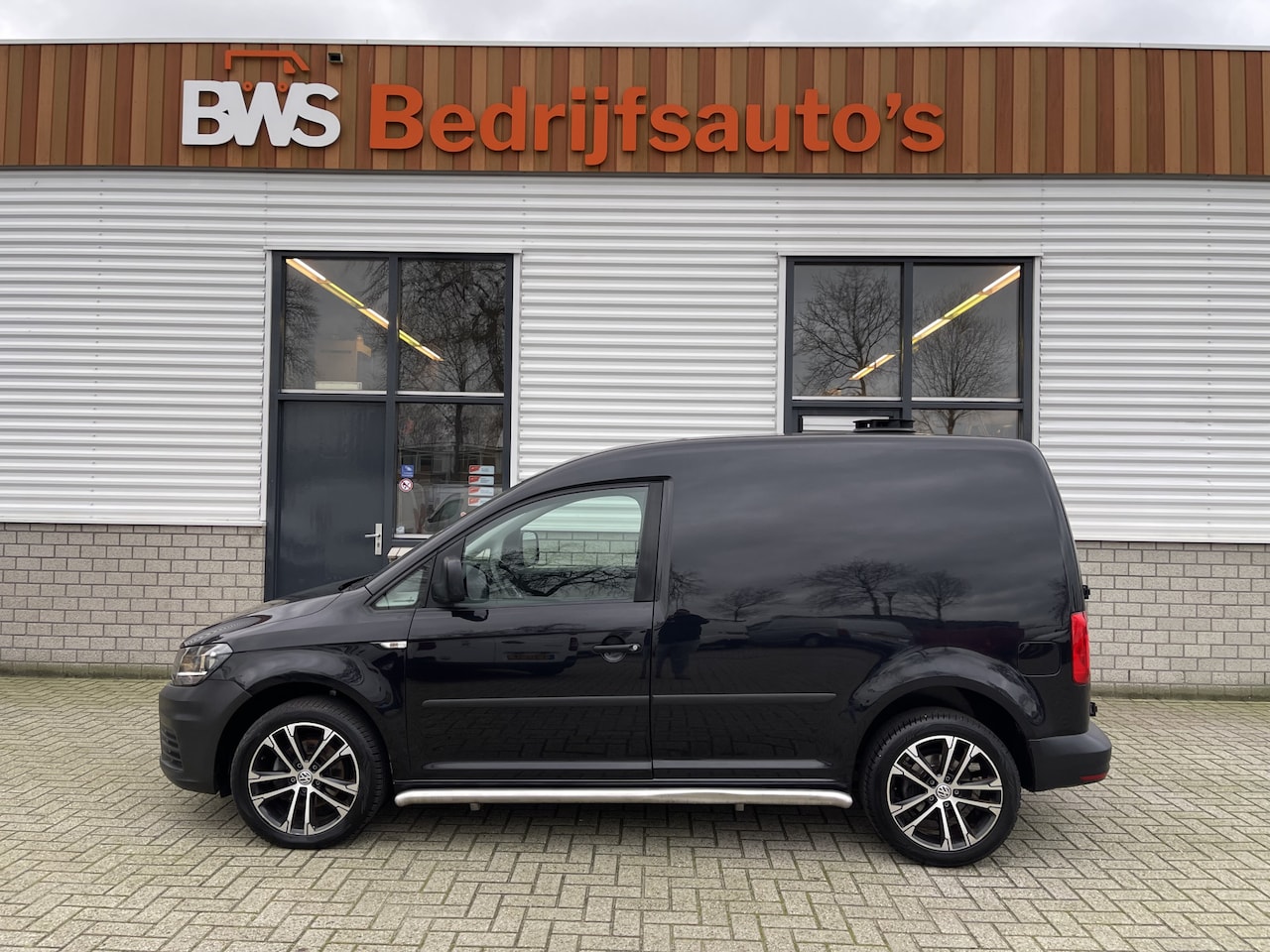 Volkswagen Caddy - 2.0 TDI L1H1 BMT Economy Business / vaste prijs rijklaar € 10.950 ex btw / lease vanaf € / - AutoWereld.nl