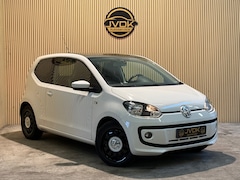 Volkswagen Up! - 1.0 high up BlueMotion PANO, NAVI, PDC, AIRCO, NAP, 3- DEURS, START STOP