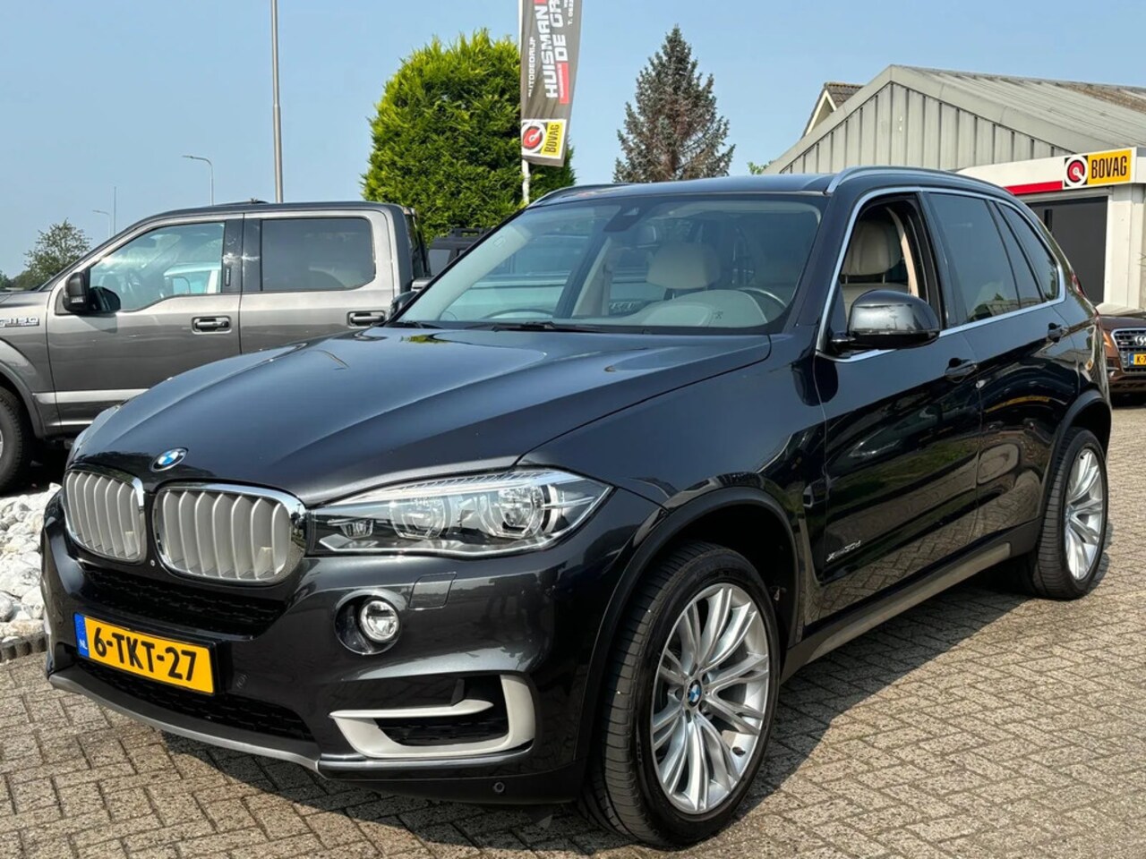 BMW X5 - 3.0D High Executive 2014 NL Auto Trekhaak 3500KG - AutoWereld.nl