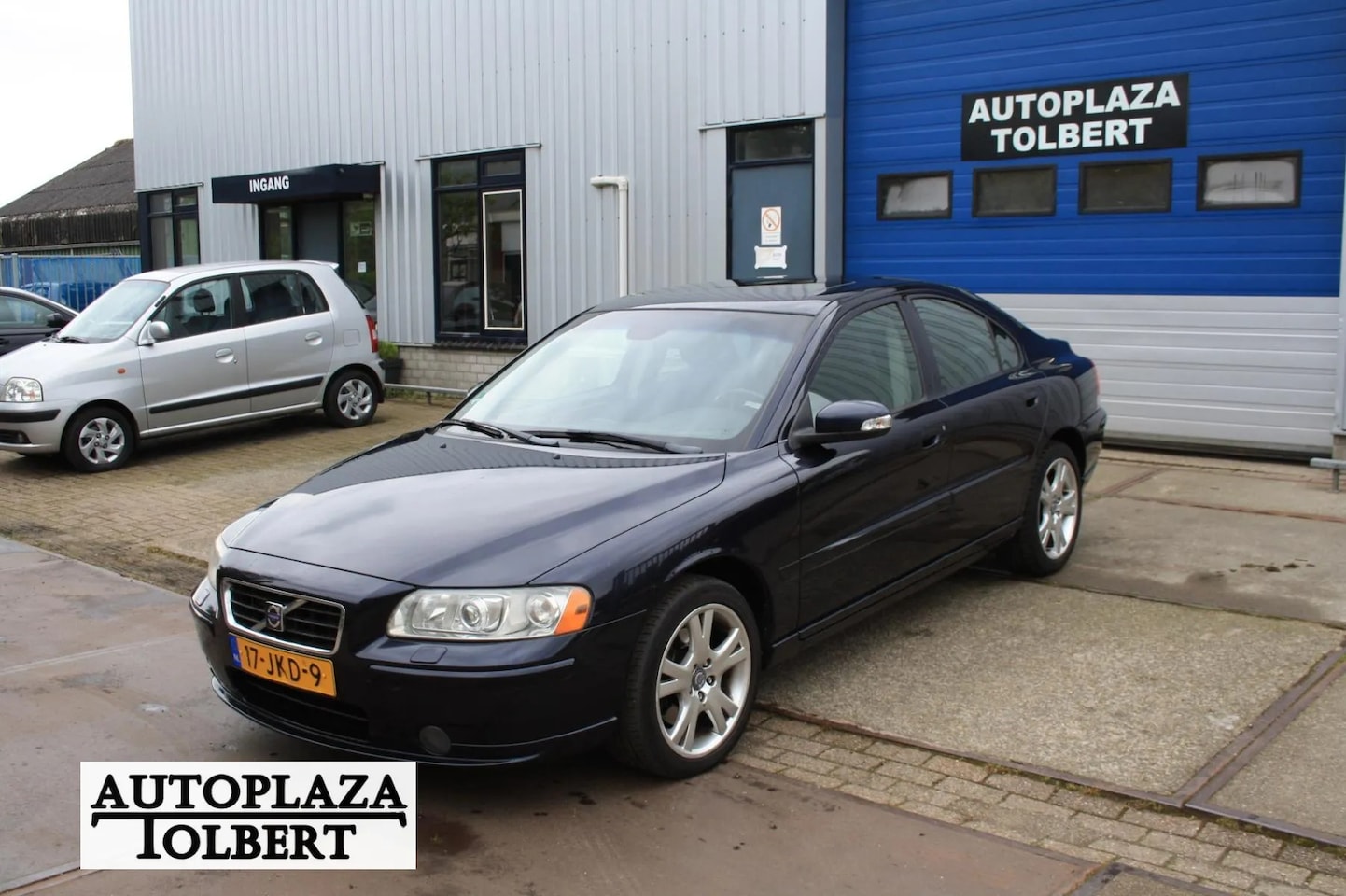 Volvo S60 - 2.5T Drivers Edition 2.5T Drivers Edition 209pk - AutoWereld.nl