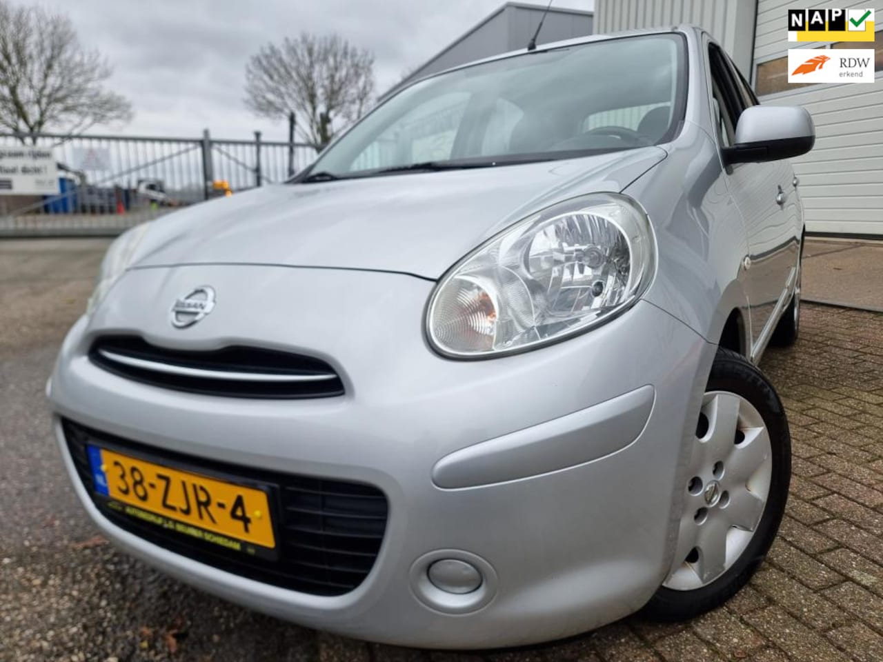 Nissan Micra - 1.2 DIG-S Acenta 1.2 DIG-S Acenta - AutoWereld.nl