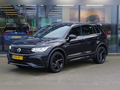 Volkswagen Tiguan - 1.4 TSI eHybrid 245 PK R-Line BNS+ PHEV, Black Style, Leder, Panoramadak, Memory, Rondomzi