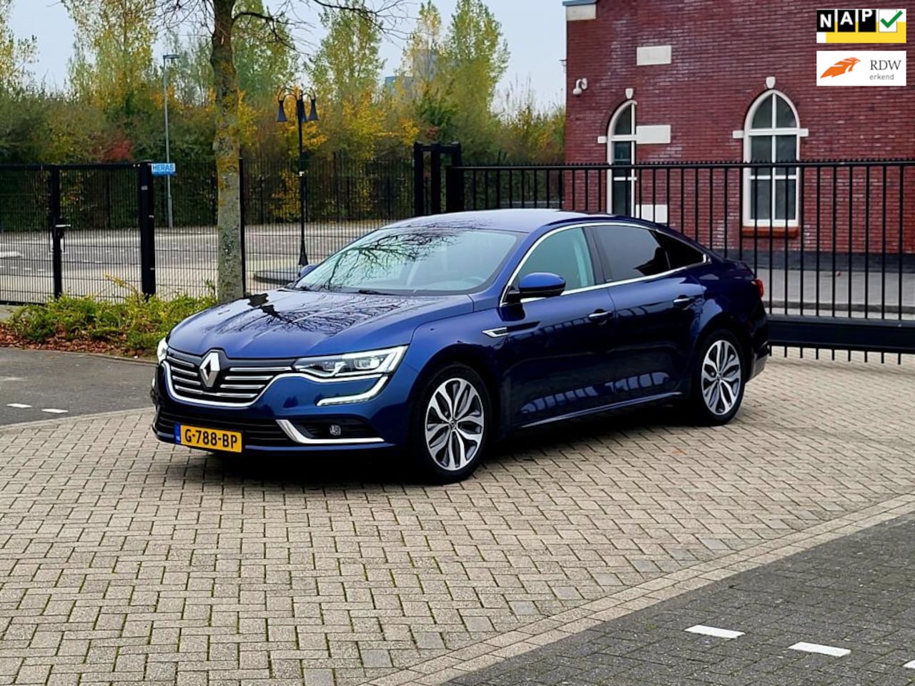 Renault Talisman - 1.3 TCe Intens / ECC / PDC / CAM / Grote scherm / Automaat / Sfeerverlichting - AutoWereld.nl