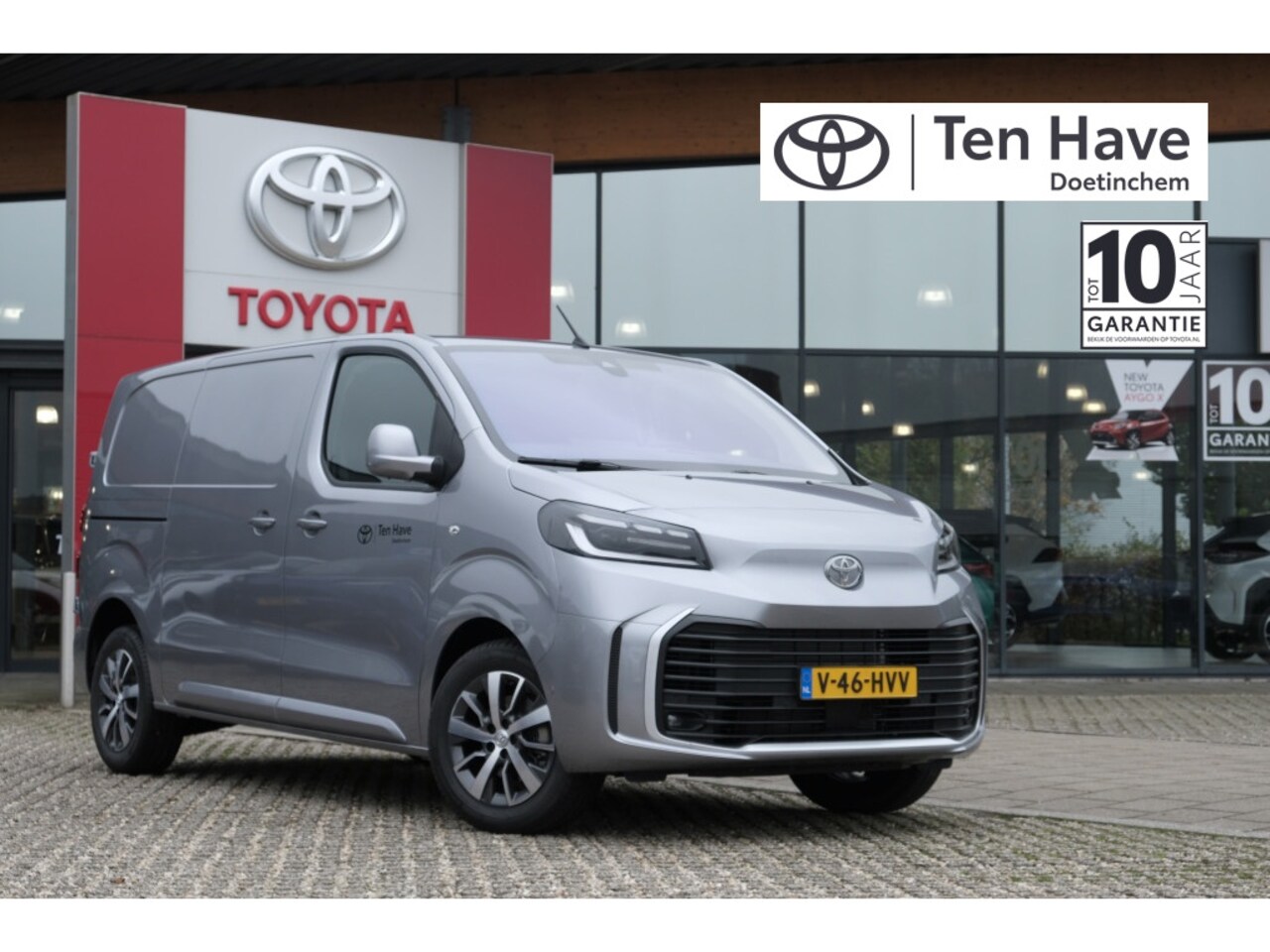 Toyota ProAce Worker - 2.0 D-4D 145pk automaat Professional (INHOUD 5,3 M3) | Laadruimt - AutoWereld.nl