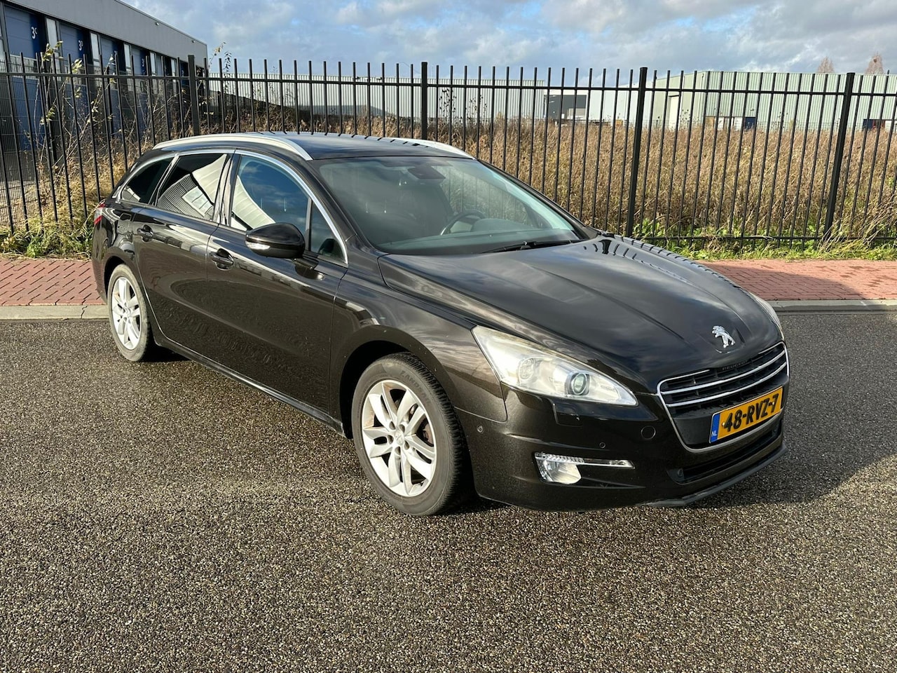 Peugeot 508 SW - 1.6 THP Blue Lease Executive 1.6 THP Blue Lease Executive - AutoWereld.nl