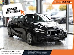 BMW 1-serie - 118i M-Sport Climate control | Stoel verwarming | LED | Sfeer verlichting | Adaptive cruis