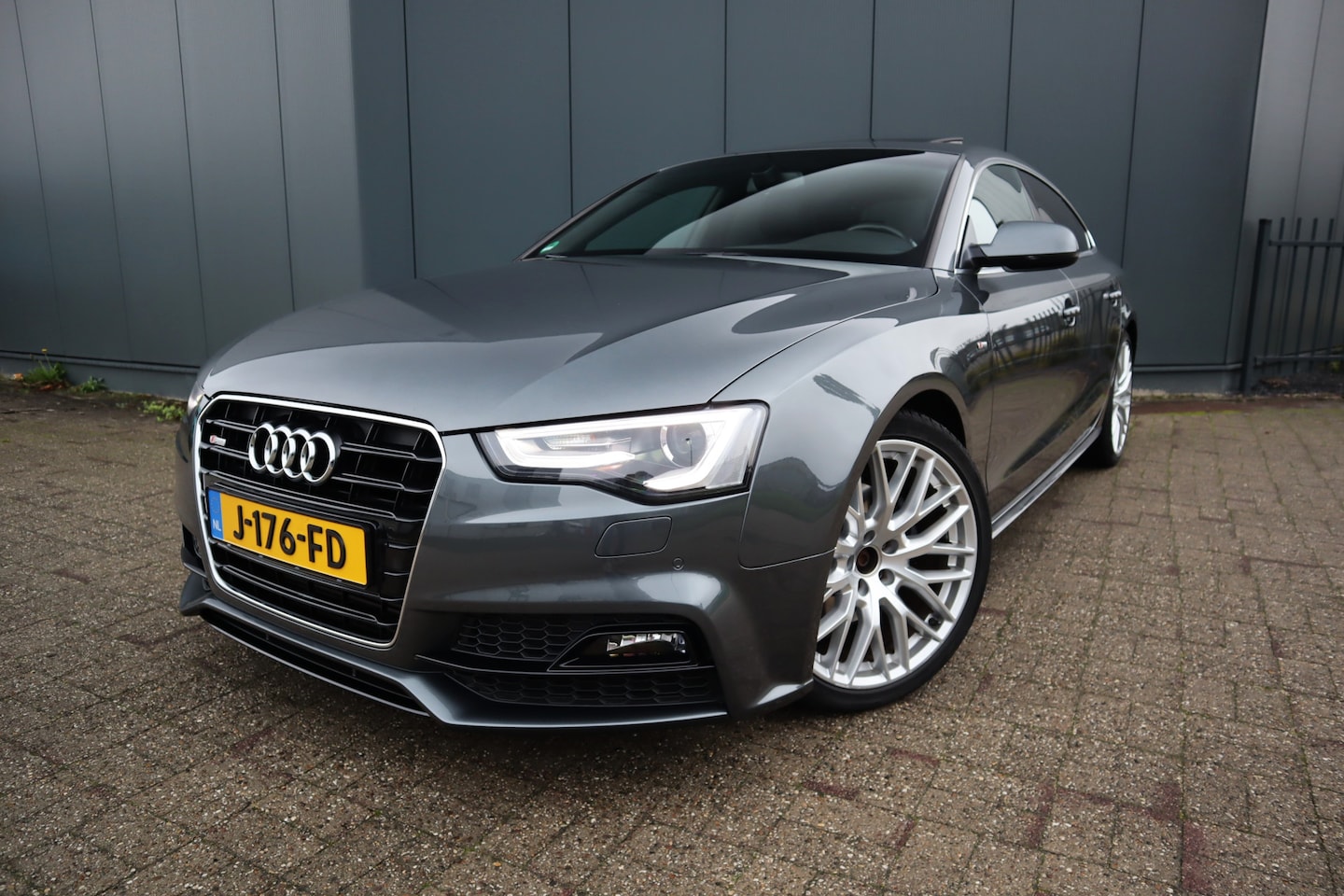 Audi A5 Sportback - 1.8 TFSI Sport Edition S-Line Automaat Schuifdak  Sportstoelen Xenon Navigatie. - AutoWereld.nl