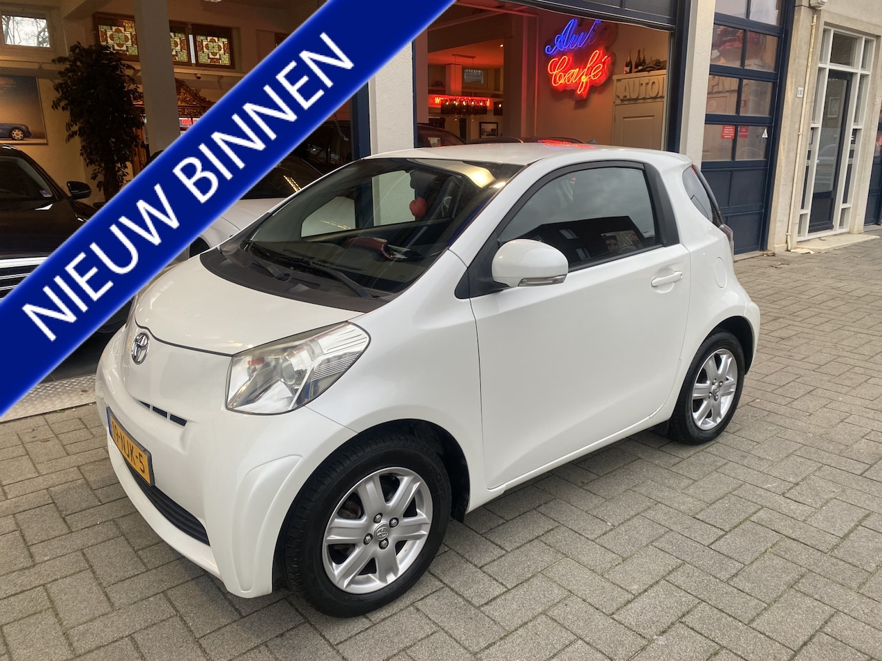 Toyota iQ - 1.0 VVTi Comfort AIRCO/NL AUTO/LM VELGEN - AutoWereld.nl