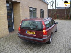 Volvo V70 - 2.4 Comfort Line