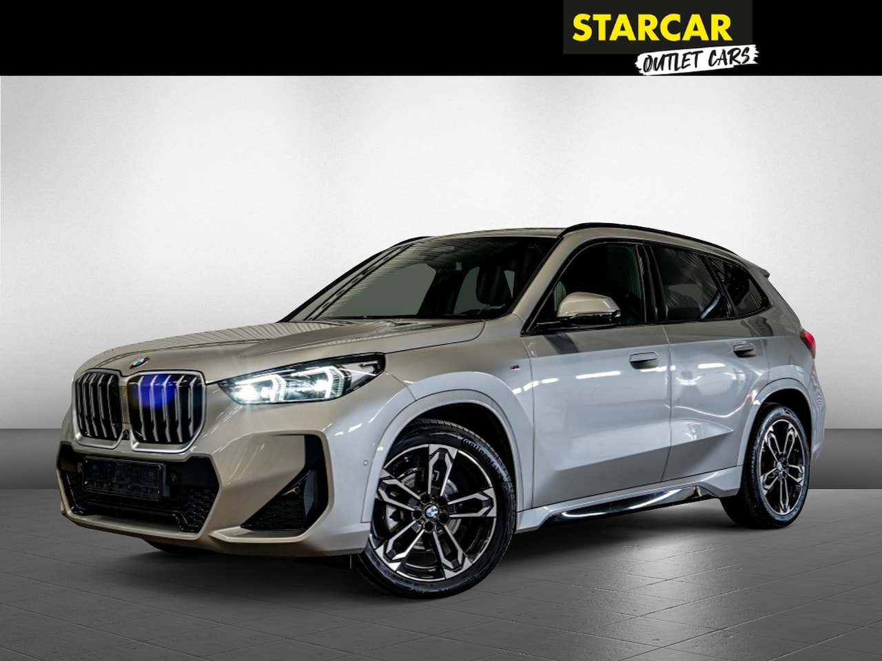 BMW X1 - 18i sDrive M-Pack|Leer|Pano|HK|Stoelkoeling|Massage - AutoWereld.nl