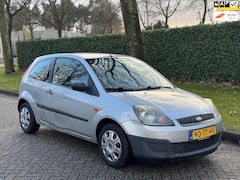 Ford Fiesta - 1.3-8V Cool & Sound Airco | Nap | Apk | Inruilkoopje