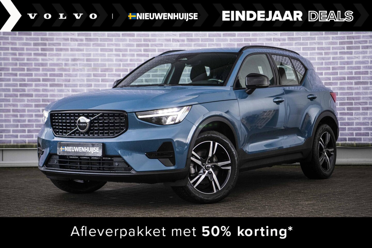 Volvo XC40 - 2.0 B4 Plus Dark | Trekhaak | Adaptive Cruise Control | Dode hoek detectie BLIS | Harman/K - AutoWereld.nl