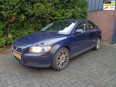 Volvo S40 - 2.4 Kinetic, Airco, Cruise control