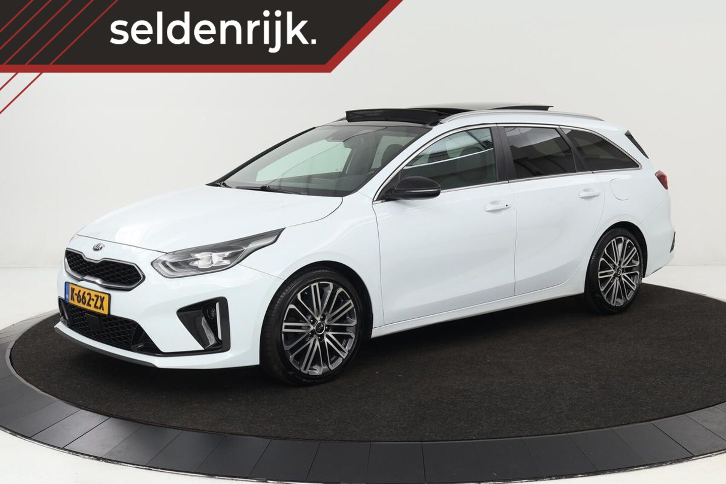 Kia Cee'd - Ceed 1.5 T-GDi GT-PlusLine | Panoramadak | Stoel & stuurverwarming | Adaptive cruise | Tre - AutoWereld.nl