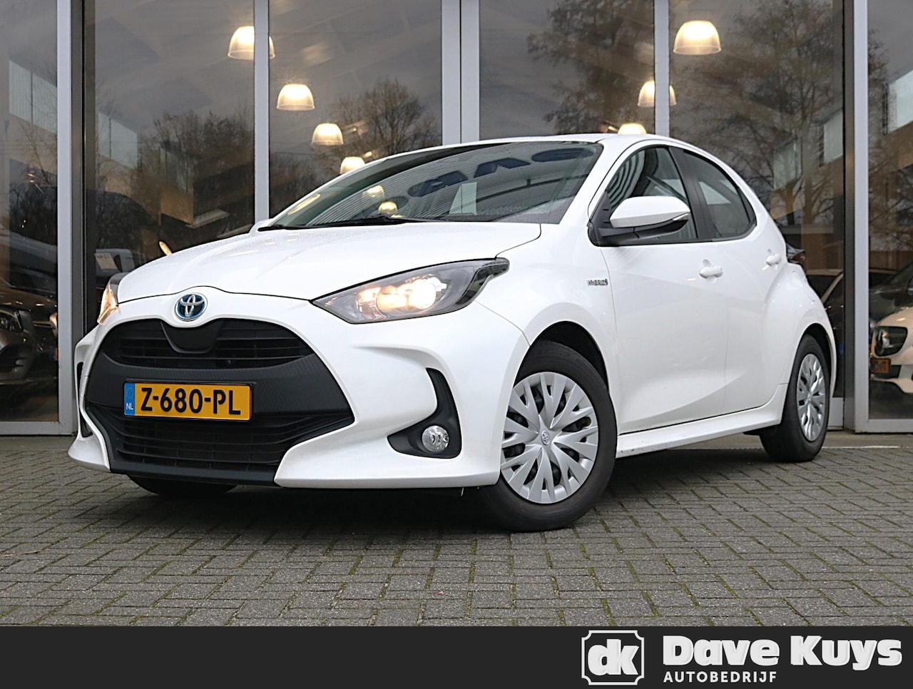 Toyota Yaris - 1.5 Hybrid Active Camera | Apple Carplay - AutoWereld.nl