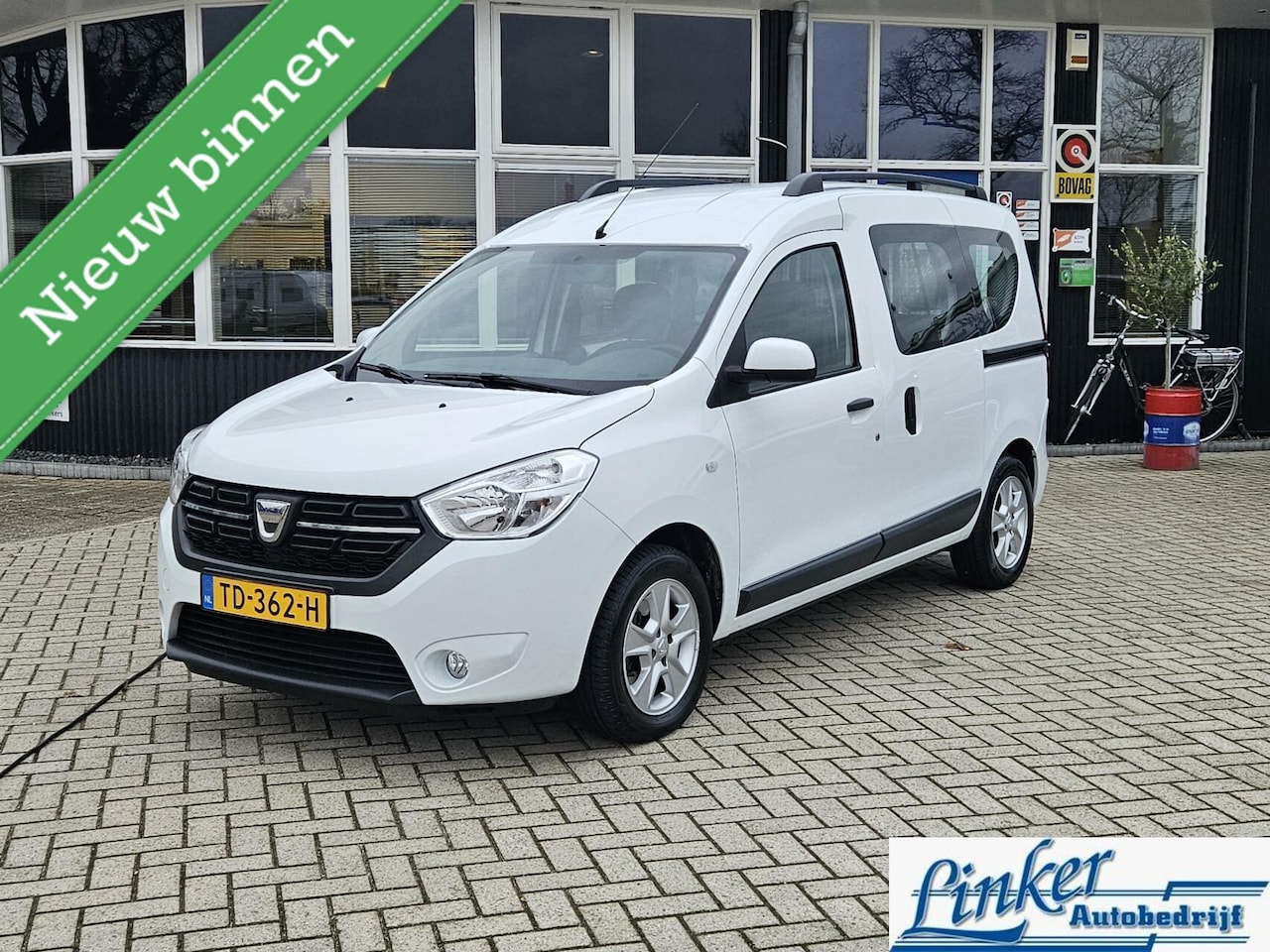 Dacia Dokker - combi 1.2 TCe S&S Lauréate TREKH AIRCO CRUISE - AutoWereld.nl