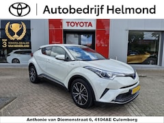 Toyota C-HR - 1.8 Hybrid First Edition | Lage KM stand | Achteruitrij camera | Navigatie | Parkeersensor