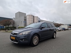 Ford Focus Wagon - 1.6 TDCi Limited NAVI PSENSOR CRUISE 2 X SLEUTELS