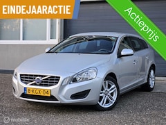 Volvo V60 - 1.6 T3 ACTIE ACTIE Airco Navi DEALER ONDERHOUDEN