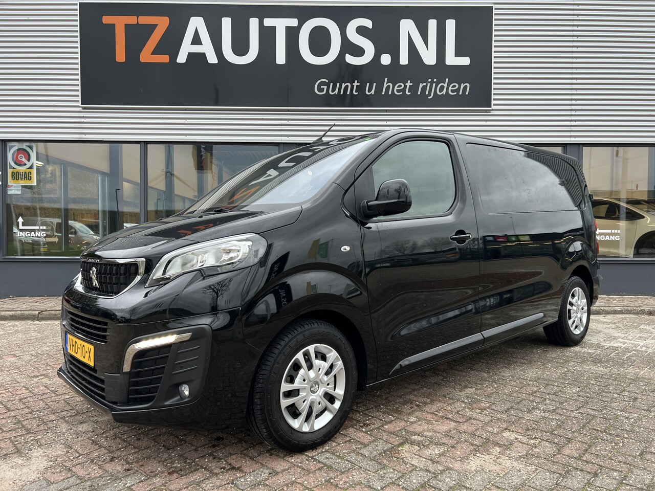 Peugeot Expert - 1.5 BlueHDI 120 L2 Asphalt - AutoWereld.nl