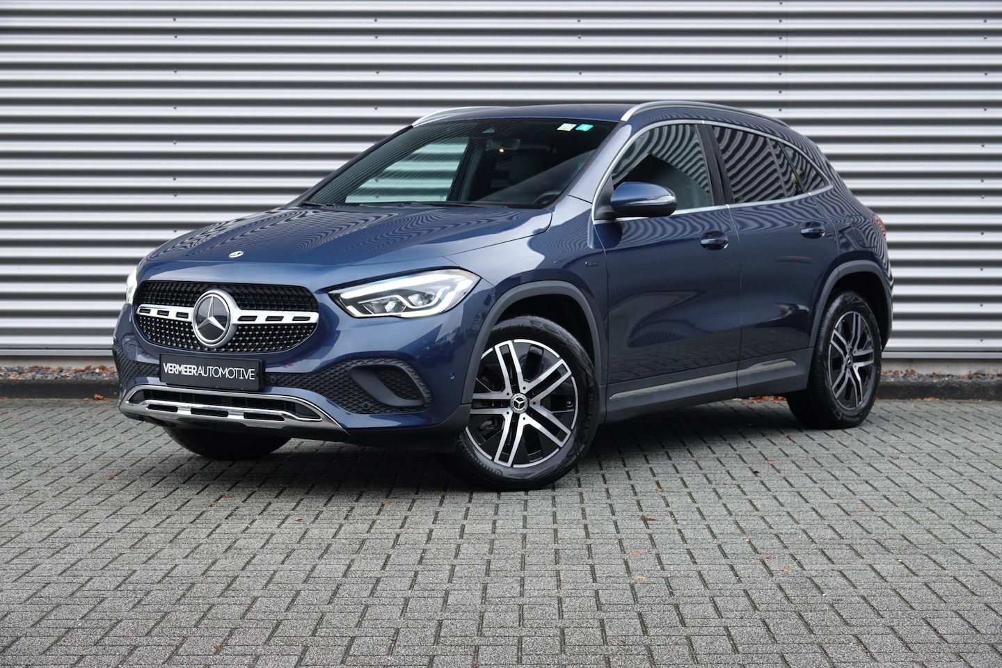 Mercedes-Benz GLA-Klasse - 250 e AMG Line | Camera | LED | DAB | Navi | - AutoWereld.nl