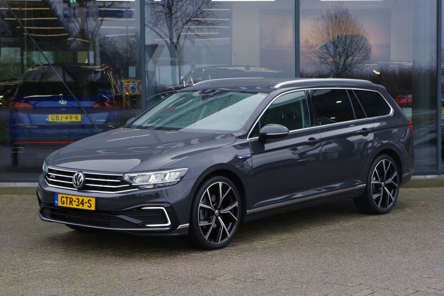 Volkswagen Passat Variant - 1.4 TSI PHEV GTE Business 1.4 TSI PHEV 218 PK GTE Business, Leder, LED, Camera, Stoelverwarming - AutoWereld.nl