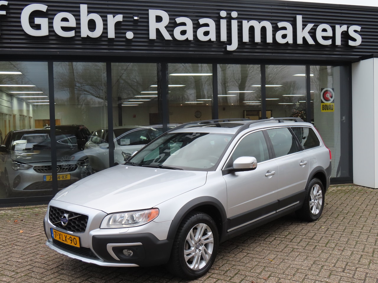 Volvo XC70 - 2.0 D4 FWD Summum*Schuifdak*Leder*Xenon*EXPORTPRIJS* - AutoWereld.nl