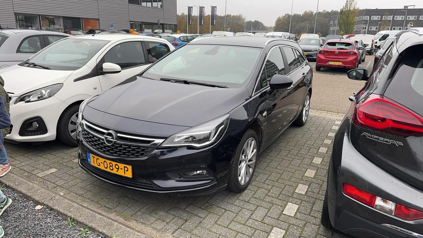 Opel Astra Sports Tourer - 1.4 Online Edition 1.4 Online Edition - AutoWereld.nl