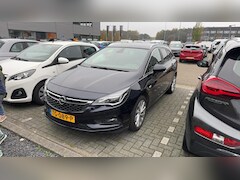 Opel Astra Sports Tourer - 1.4 Online Edition